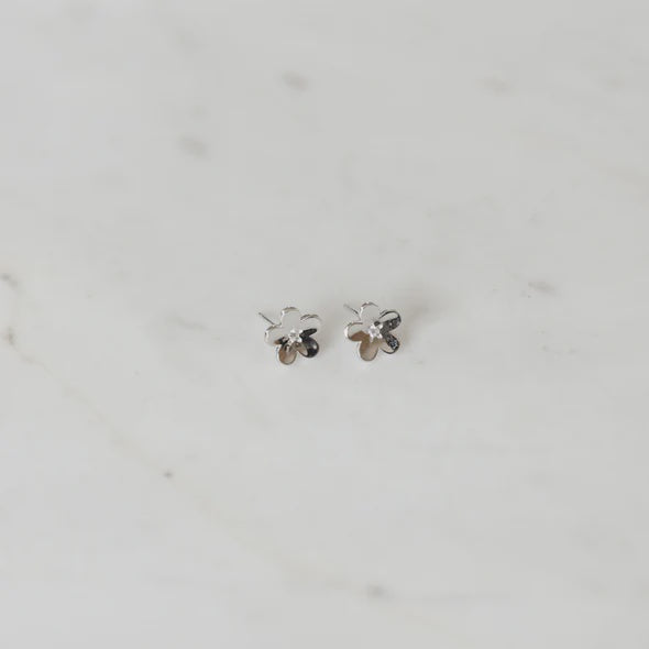Super Daisy Day Studs