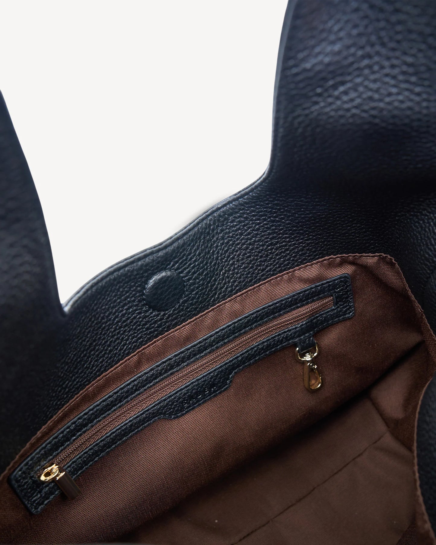 Kiki Shoulder Bag