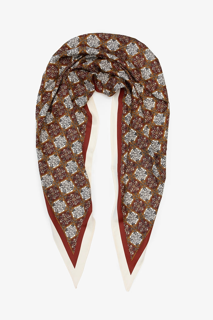 Triangle Scarf | Mosaic