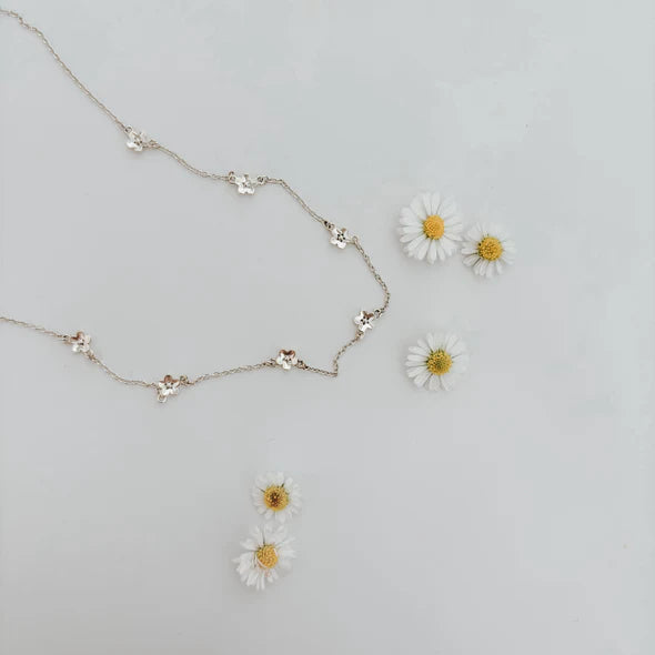 Daisy Chain Necklace