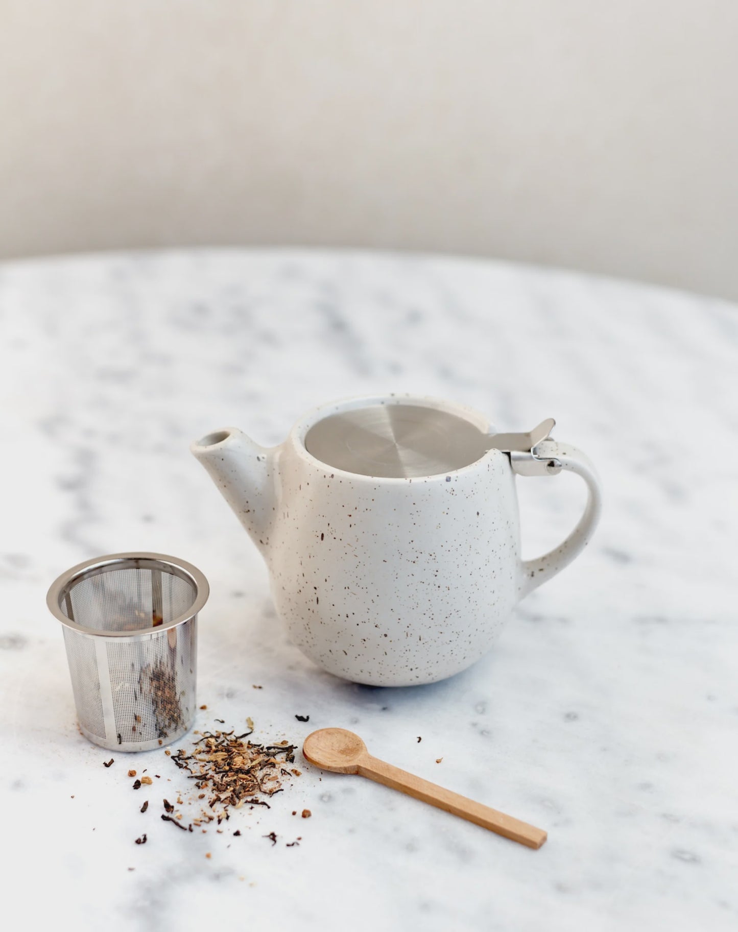 Teapot - Natural Earth