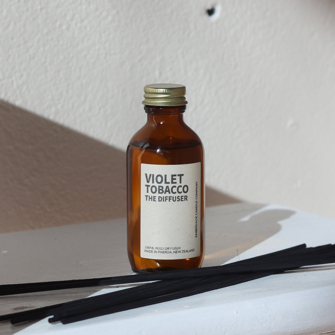 Violet Tobacco | Reed Diffuser