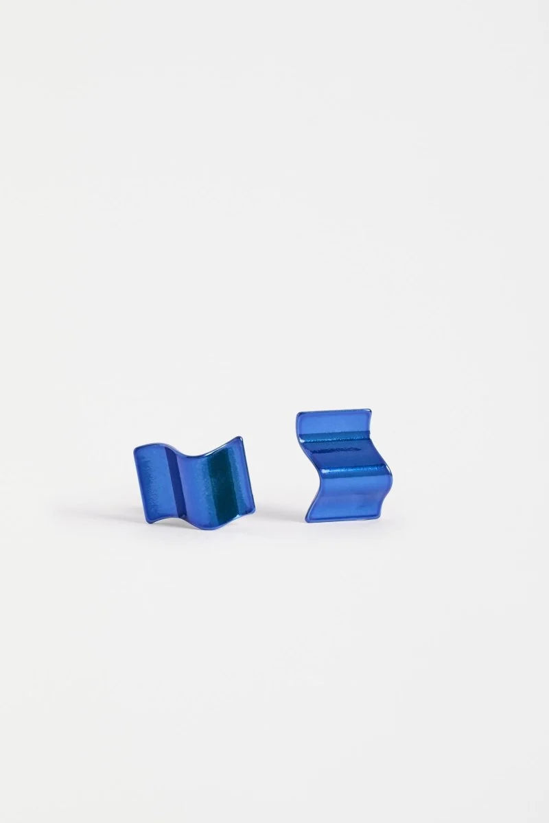 Savven Stud Earring