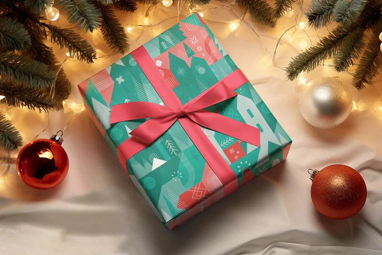 The Great NZ Wrapping Papere Book - Christmas Edition