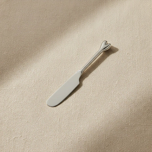 Heart Pate Knife - Silver