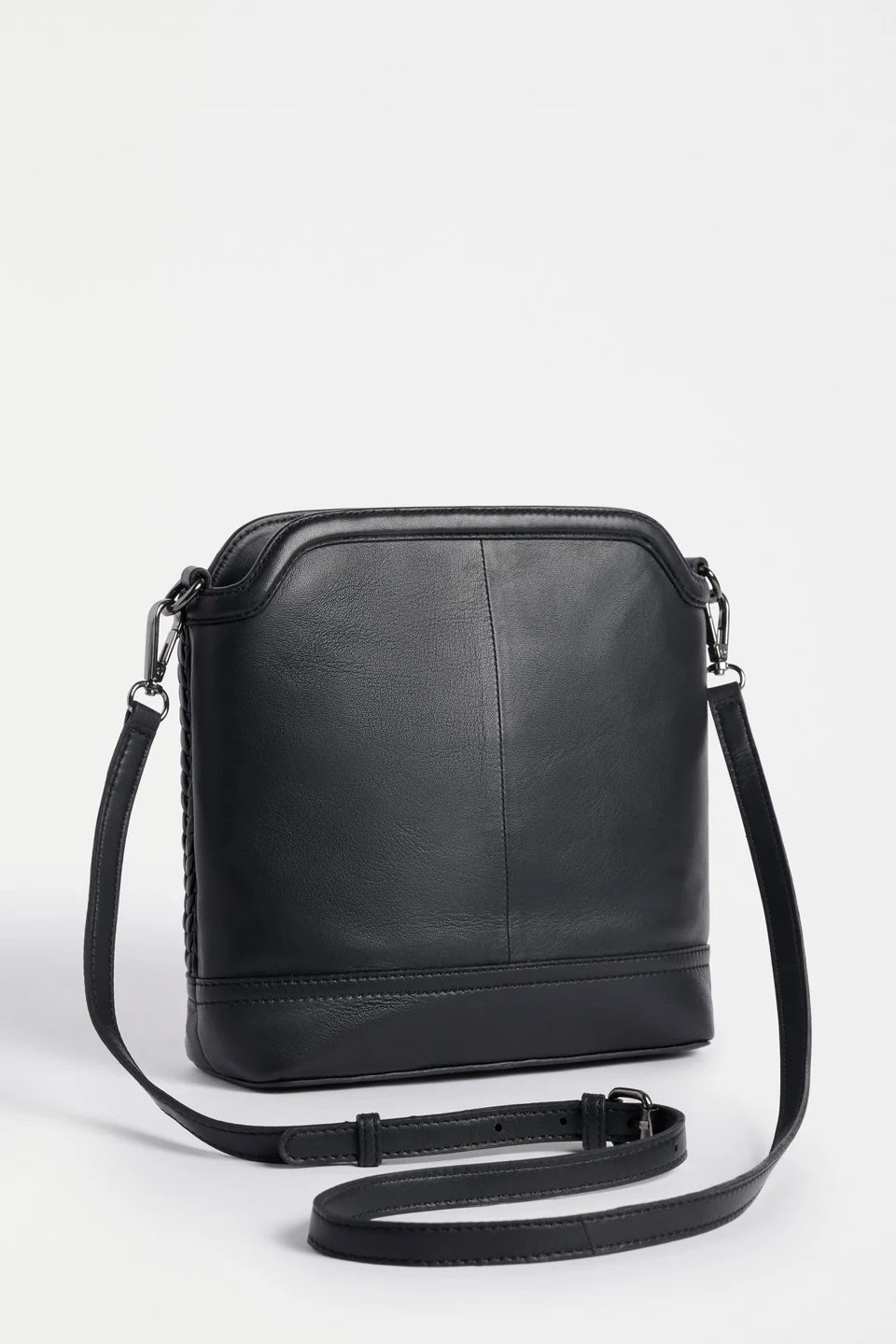 Ledde Crossbody