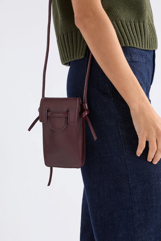 Aland Pouch