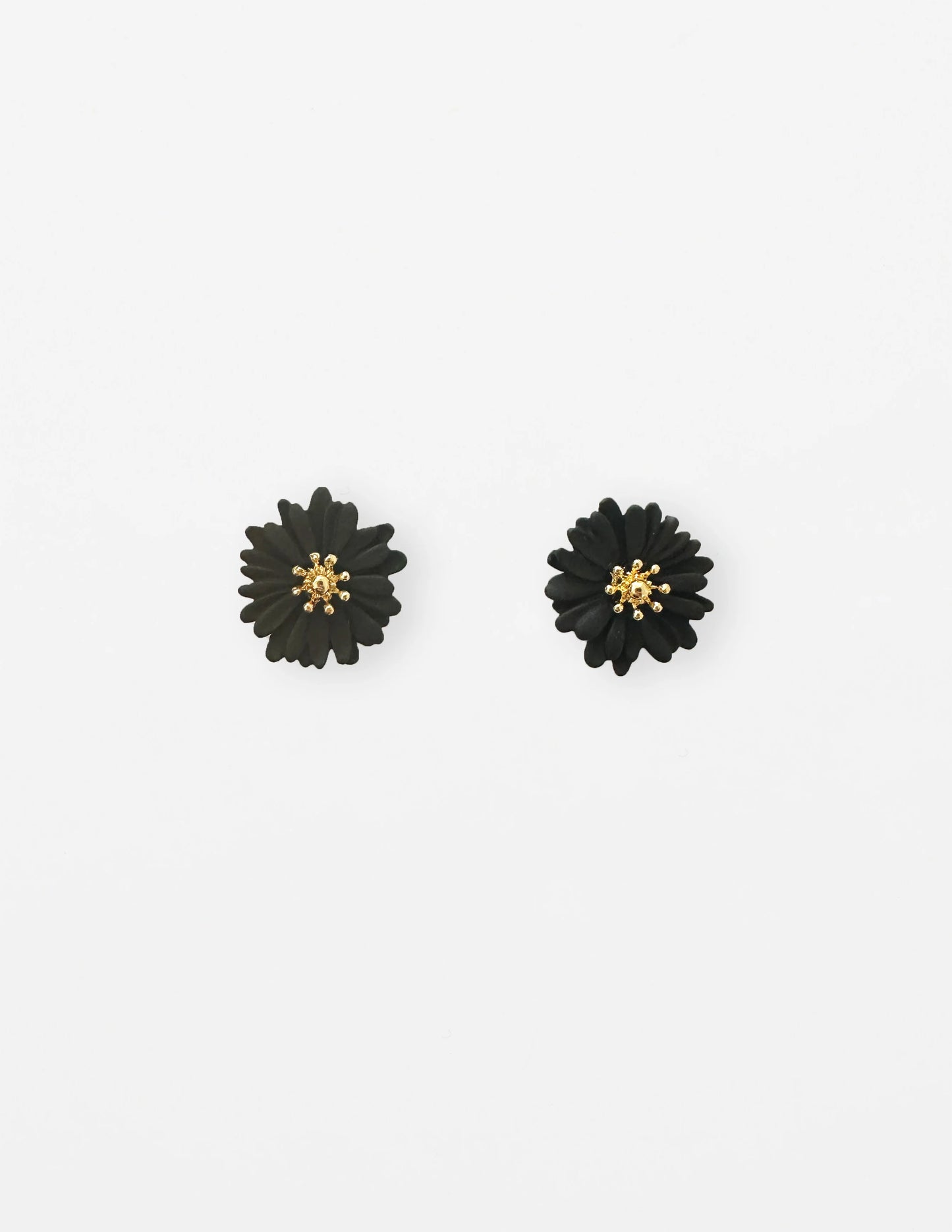 Mini Daisy Earrings