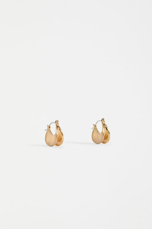 Apenn Small Hoop Earring