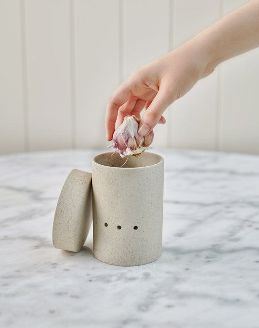 Robert Gordon | Handy Little Things - Garlic Cannister