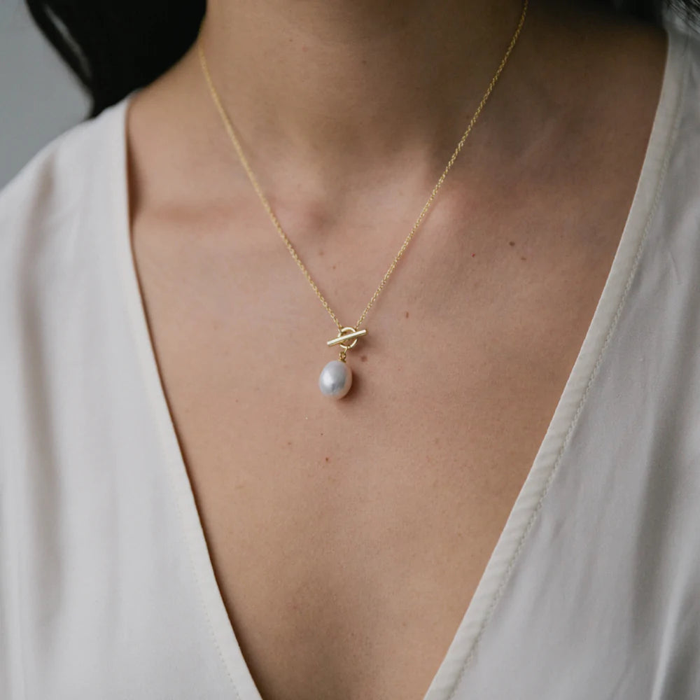 Sophie | Pearl Thread Necklace